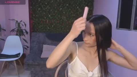Ailin online show from July 8, 2026, 6:56 pm