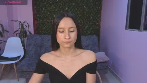 Ailin online show from July 13, 2026, 6:44 pm