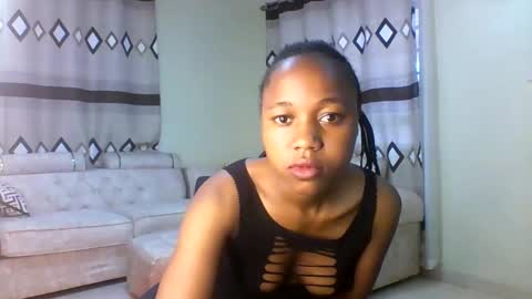 Snapshot of sexy_ariana_2 chatting on January 17, 2025, 8:24 am Ariana online show from January 17, 2025, 8:24 am