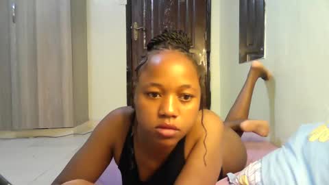 Snapshot of sexy_ariana_2 chatting on February 13, 2025, 4:22 am Ariana online show from February 13, 2025, 4:22 am