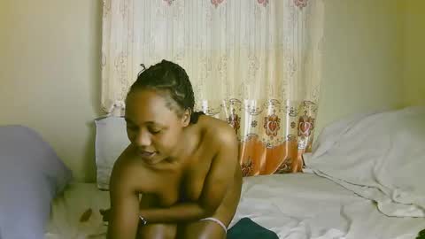 Snapshot of sexy_ariana_2 chatting on February 25, 2025, 10:37 am Ariana online show from February 25, 2025, 10:37 am