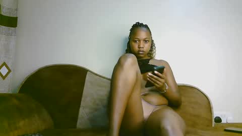 Snapshot of sexy_ariana_2 chatting on March 8, 2025, 6:21 am Ariana online show from March 8, 2025, 6:21 am