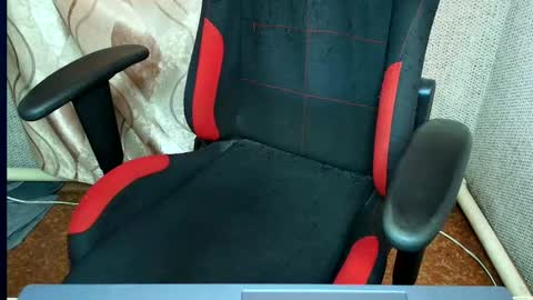 Jessica  Face only in pvt or in snapchat Dont ask more.... online show from September 17, 2025, 11:45 am