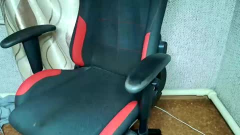 Jessica  Face only in pvt or in snapchat Dont ask more.... online show from October 10, 2025, 7:35 pm