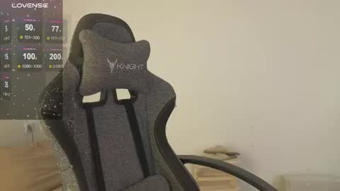 sexy_b0rsch online show from April 16, 2026, 1:28 am