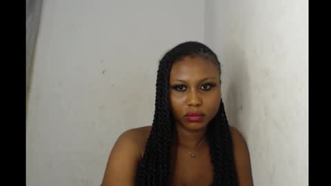 Snapshot of sexy_badgirl2 chatting on September 16, 2025, 1:45 pm Sexy blackgirl2 online show from September 16, 2025, 1:45 pm