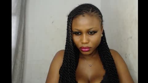 Snapshot of sexy_badgirl2 chatting on September 19, 2025, 11:33 am Sexy blackgirl2 online show from September 19, 2025, 11:33 am