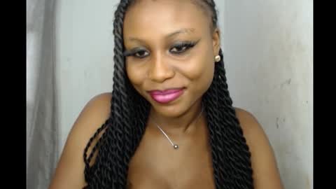 Snapshot of sexy_badgirl2 chatting on September 20, 2025, 6:47 am Sexy blackgirl2 online show from September 20, 2025, 6:47 am