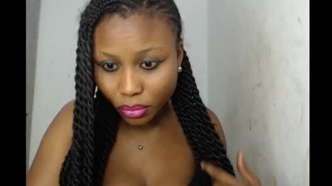 Snapshot of sexy_badgirl2 chatting on September 28, 2025, 6:30 am Sexy blackgirl2 online show from September 28, 2025, 6:30 am