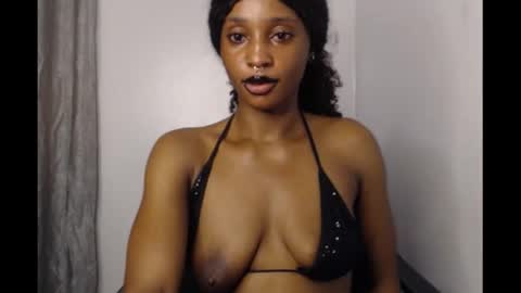 Sexy bitchgirl online show from January 10, 2026, 7:59 pm