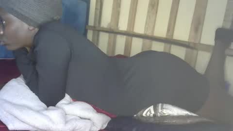 sexy_butty01 online show from October 5, 2025, 9:34 pm