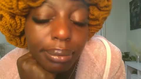 Stacy online show from April 18, 2026, 9:37 pm