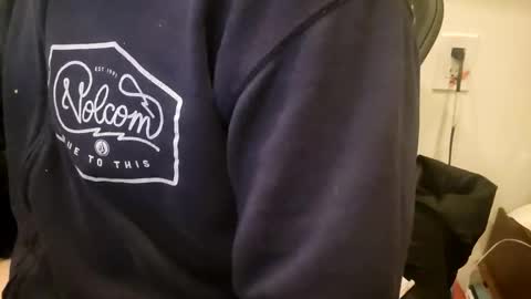 Cayden online show from December 17, 2025, 12:55 pm