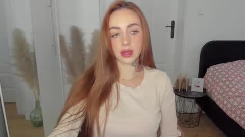 C o r a l i e online show from October 30, 2025, 7:54 am