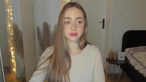 C o r a l i e online show from January 8, 2026, 3:58 pm