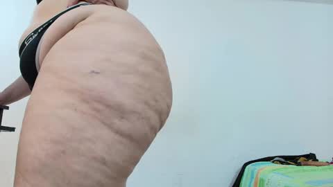 karla           instagram  online show from February 25, 2025, 4:42 pm