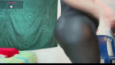 karla           instagram  online show from November 23, 2025, 5:02 pm