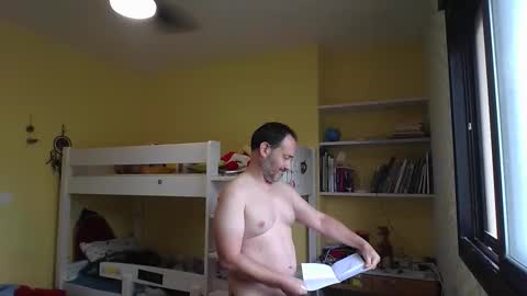 sexy_don40 online show from November 4, 2025, 8:35 am