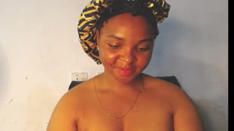 Clara online show from December 14, 2025, 8:41 am