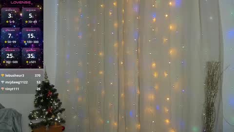 Snapshot of sexy_emeli chatting on December 31, 2024, 8:59 am MY ONLYFANS page is back - online show from December 31, 2024, 8:59 am