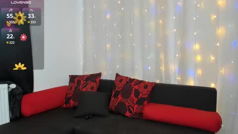 Snapshot of sexy_emeli chatting on January 18, 2025, 6:34 am MY ONLYFANS page is back - online show from January 18, 2025, 6:34 am