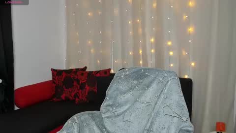 Snapshot of sexy_emeli chatting on February 15, 2025, 5:51 am MY ONLYFANS page is back - online show from February 15, 2025, 5:51 am