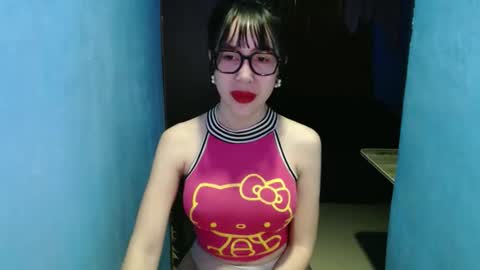 sexy_emily92 online show from March 31, 2026, 2:46 am