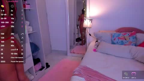 sexy_giirlxxx online show from November 3, 2025, 2:29 pm