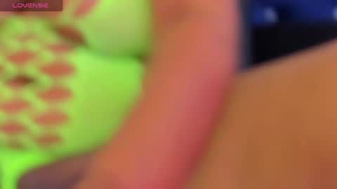 Snapshot of sexy_hot_mature chatting on September 19, 2025, 12:12 am lina online show from September 19, 2025, 12:12 am