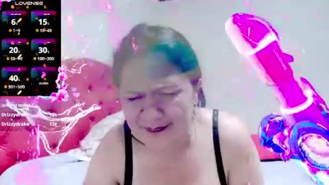 Snapshot of sexy_jhoan77 chatting on June 22, 2026, 9:17 am Jhoan online show from June 22, 2026, 9:17 am
