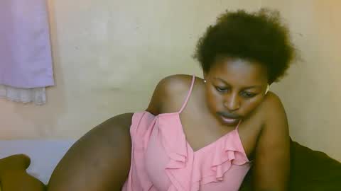 sexy_latasha online show from December 14, 2025, 12:10 pm