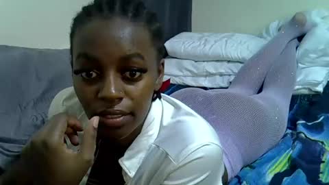 Snapshot of sexy_linda022 chatting on June 23, 2026, 12:19 am Linda online show from June 23, 2026, 12:19 am