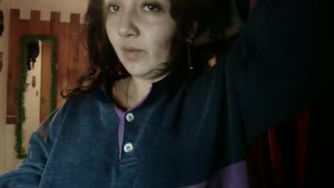 Snapshot of sexy_lolas chatting on January 5, 2025, 1:03 am sexy lolas online show from January 5, 2025, 1:03 am