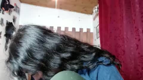 Snapshot of sexy_lolas chatting on February 1, 2025, 5:28 am sexy lolas online show from February 1, 2025, 5:28 am