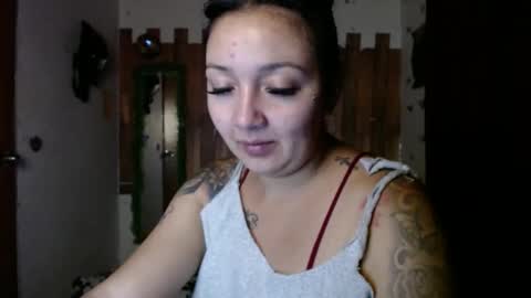 Snapshot of sexy_lolas chatting on February 16, 2025, 4:53 am sexy lolas online show from February 16, 2025, 4:53 am