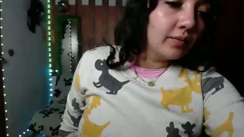 Snapshot of sexy_lolas chatting on February 20, 2025, 3:56 am sexy lolas online show from February 20, 2025, 3:56 am