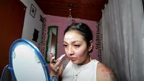Snapshot of sexy_lolas chatting on September 11, 2025, 4:56 am sexy lolas online show from September 11, 2025, 4:56 am