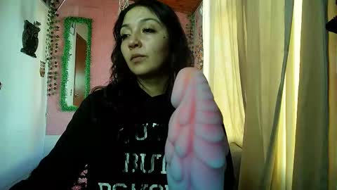 sexy lolas online show from December 13, 2025, 8:58 pm