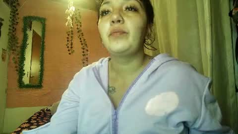 Snapshot of sexy_lolas chatting on July 22, 2026, 12:24 am sexy lolas online show from July 22, 2026, 12:24 am