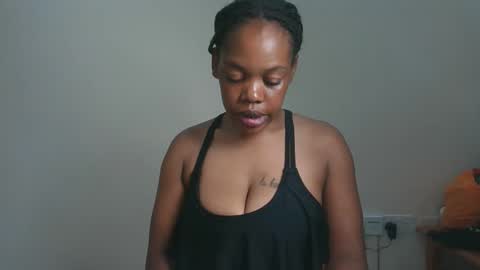 sexy_lyna online show from January 9, 2026, 6:49 am