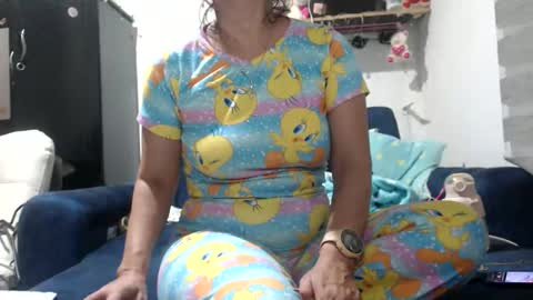 Mary online show from November 10, 2025, 2:32 am