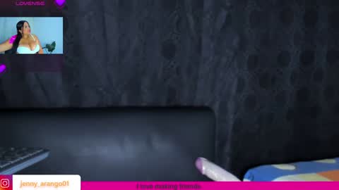 Snapshot of sexy_milfy01 chatting on December 20, 2024, 11:37 pm Jenny I am a freelance model online show from December 20, 2024, 11:37 pm
