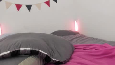 Ellie Mia online show from October 9, 2025, 5:33 pm