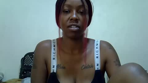 Snapshot of sexy_quinter chatting on April 5, 2026, 12:24 pm Quinter online show from April 5, 2026, 12:24 pm