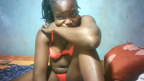 sexy_sandrah online show from September 15, 2025, 10:15 am