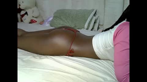 Valentine online show from April 19, 2026, 12:43 am