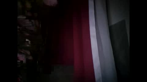 Snapshot of sexy_slimm25 chatting on February 10, 2026, 9:08 pm Slimm online show from February 10, 2026, 9:08 pm