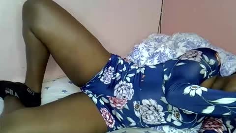 sexy_smiley12 online show from March 2, 2026, 7:10 pm