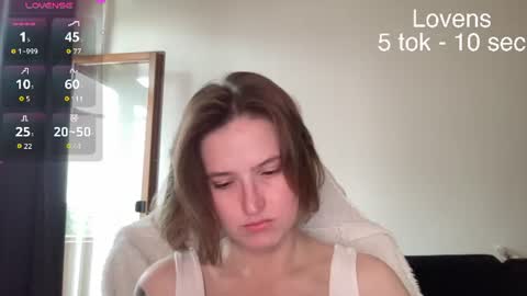 Snapshot of sexy_sweets chatting on July 13, 2026, 1:47 pm Sexy-Sweets online show from July 13, 2026, 1:47 pm