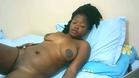 Snapshot of sexy_tiffah33 chatting on March 6, 2025, 8:05 pm Tiffah online show from March 6, 2025, 8:05 pm
